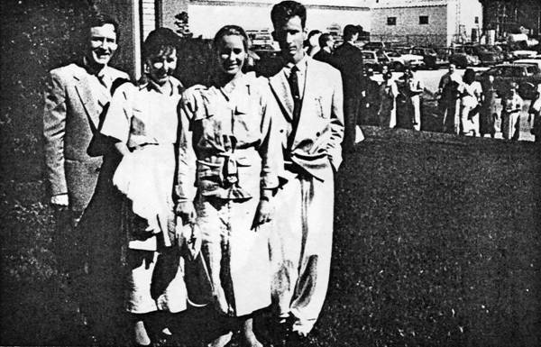 Wray Koepke Family - Wray, Claudette, Jocelyne, Daniel.jpg